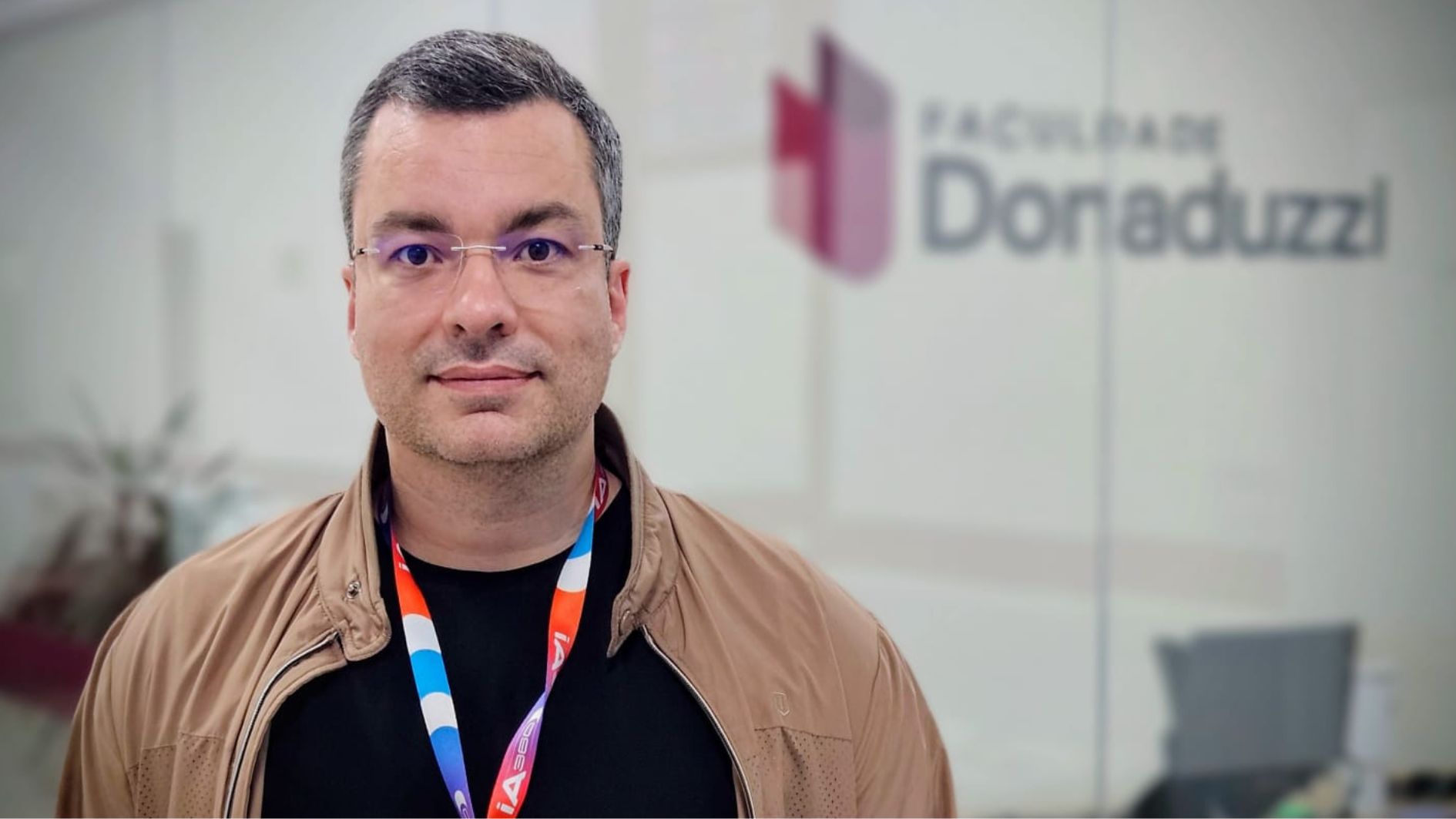 Leonardo Garcia Tampelini, coordenador dos cursos de Ciências de Dados e Inteligência Artificial da Faculdade Donaduzzi. Crédito: divulgação