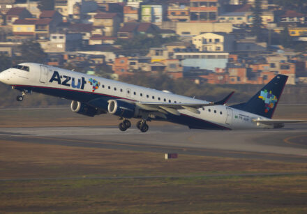 azul embraer 195 e1 (1y)