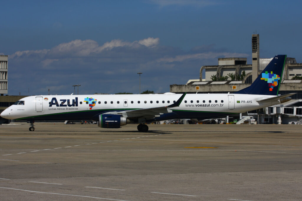 azul embraer 195 e1 (12x)