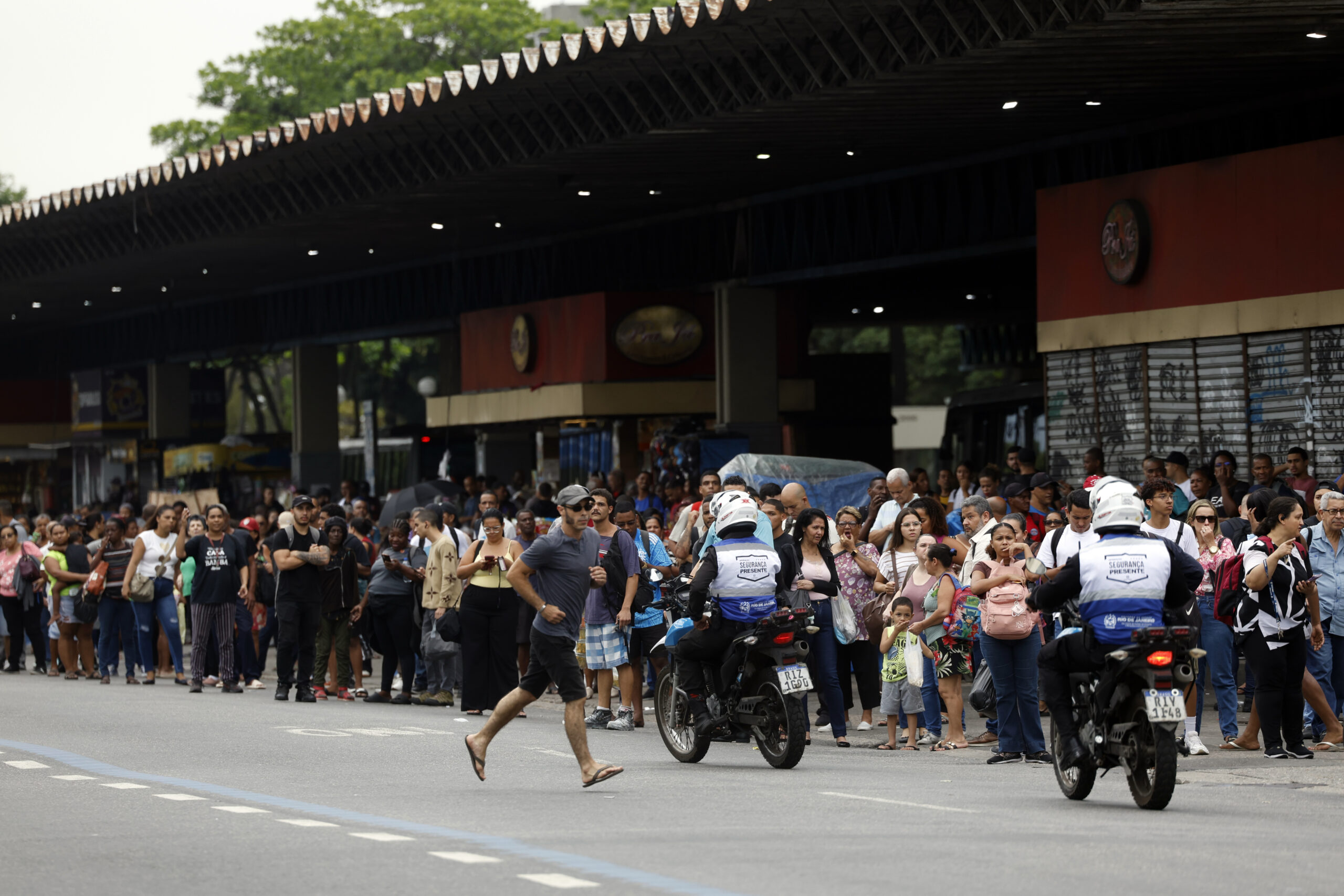 ação policial no rio de janeiro