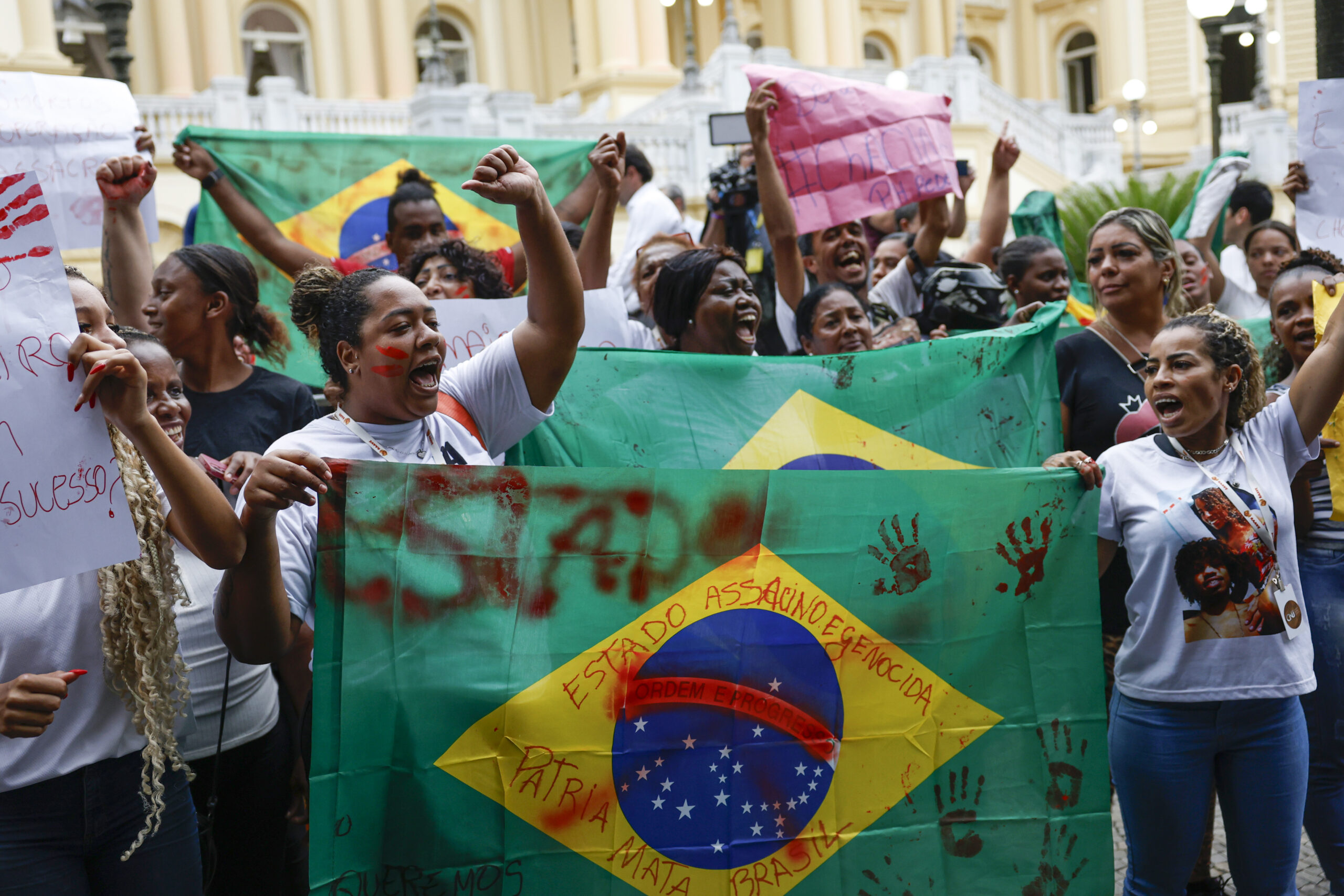 operação contenção.