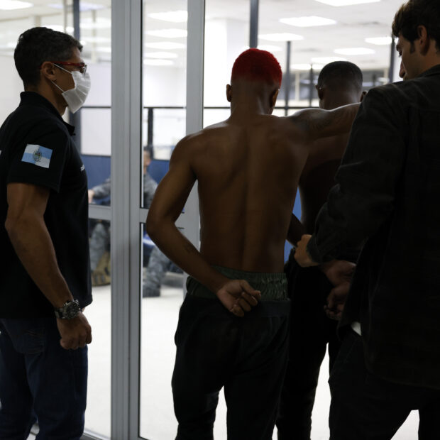 ação policial contenção no rio de janeiro