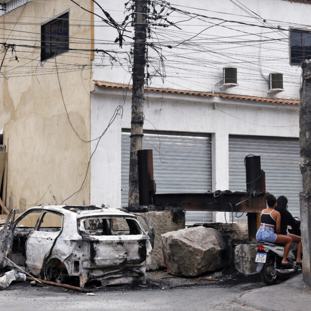 operação policial contenção no rio de janeiro
