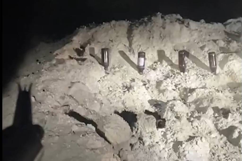 polícia do rj publica vídeo de membros do comando vermelho treinando tiros de fuzil