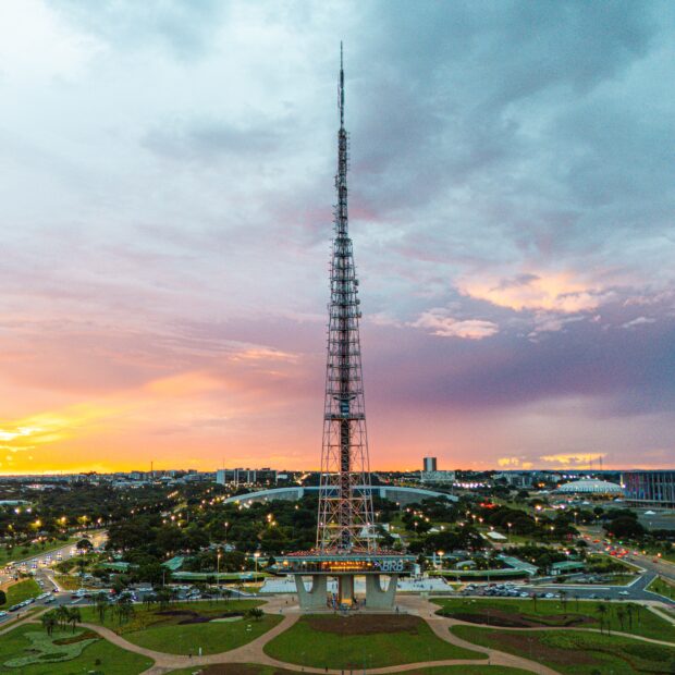 torre de tv foto ana carolina setur df brasilia