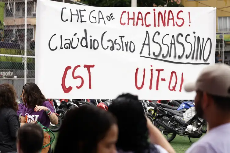 manifestação de repúdio à operação contenção