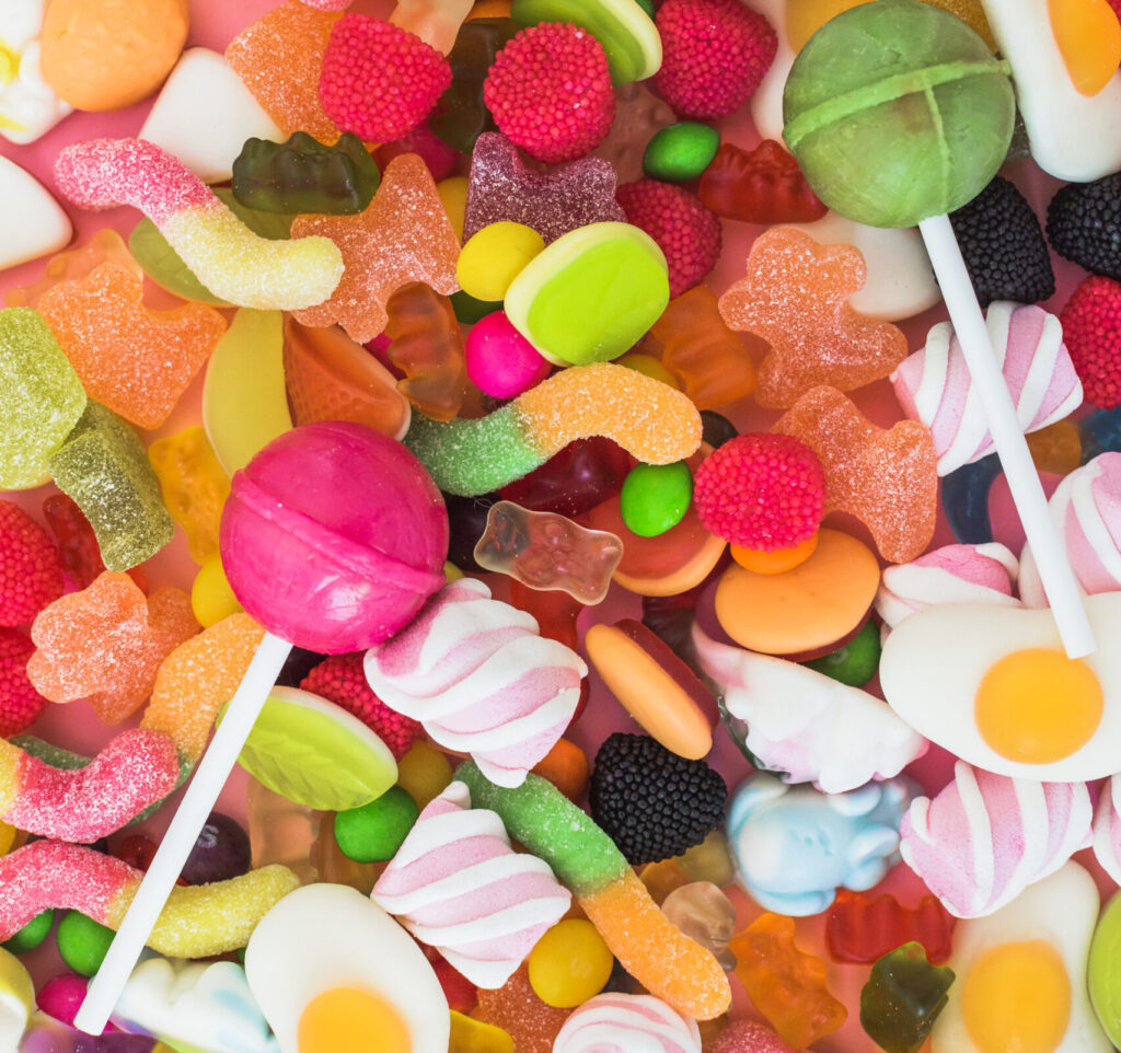 lollipops e vermes de gelatina