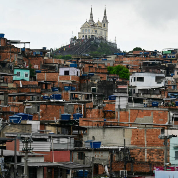 brazil crime drugs favela police raid protest