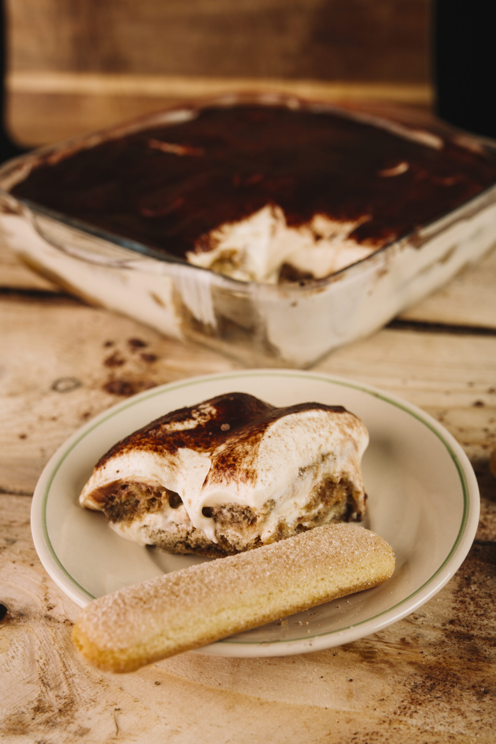 biscoito e tiramisu de close up