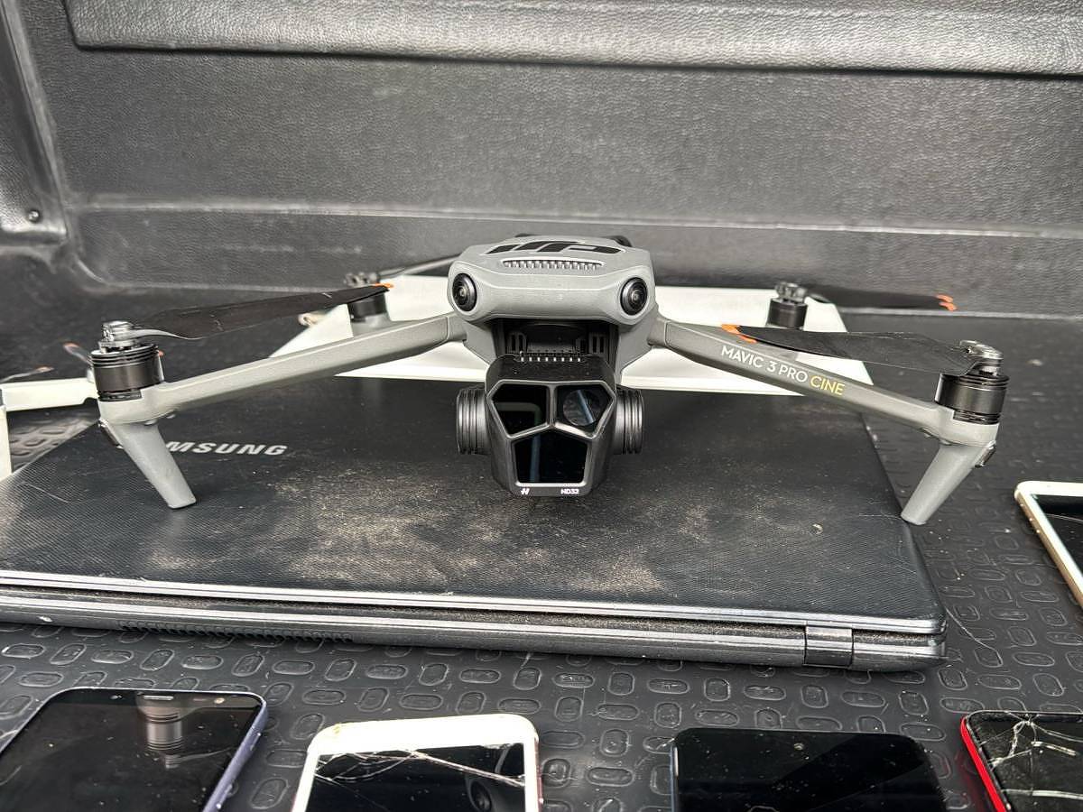 homem é preso sob suspeita de espionar presídios em sp com drones