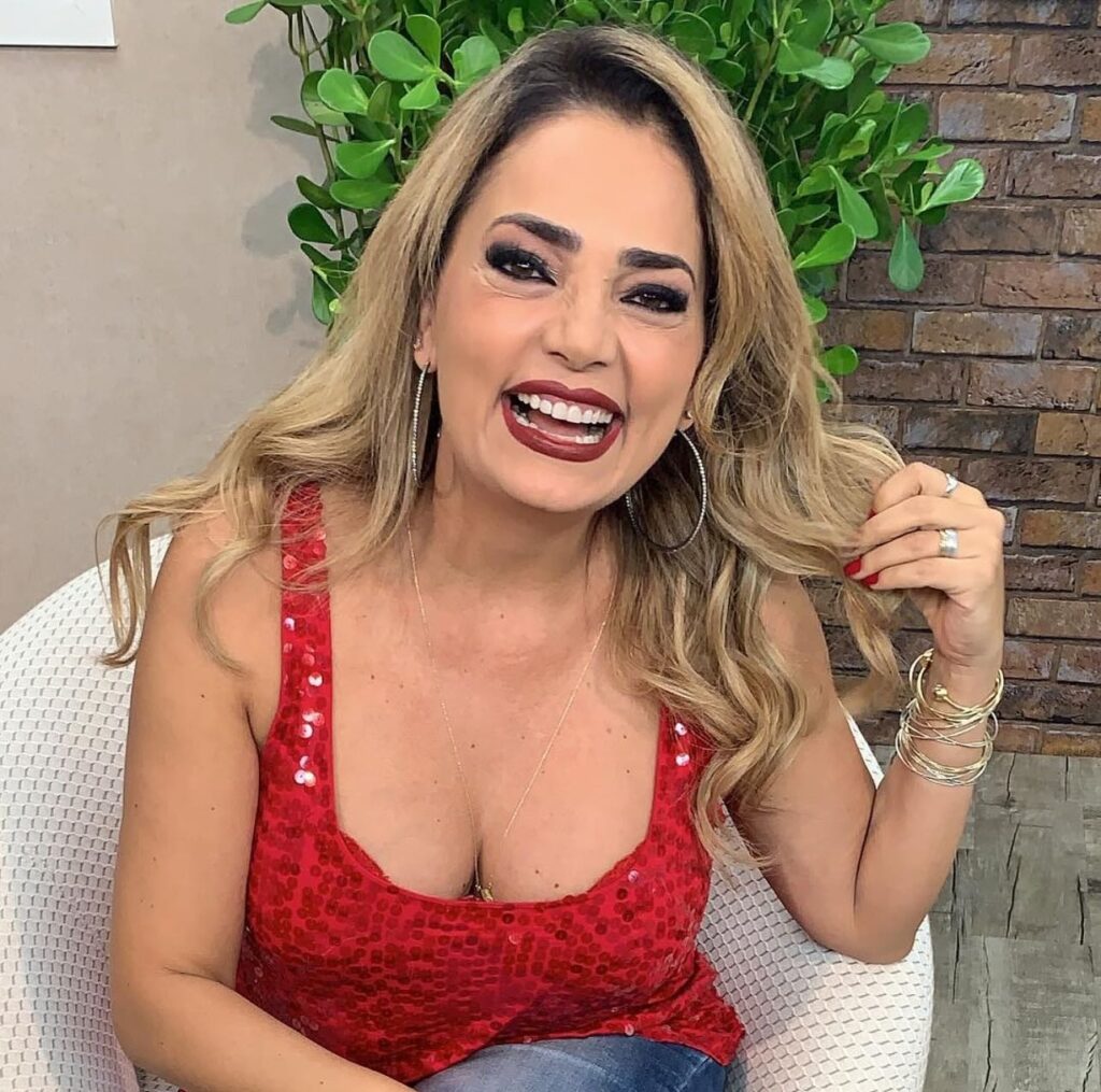 574495384 18541793467027305 4943878146639644416 n