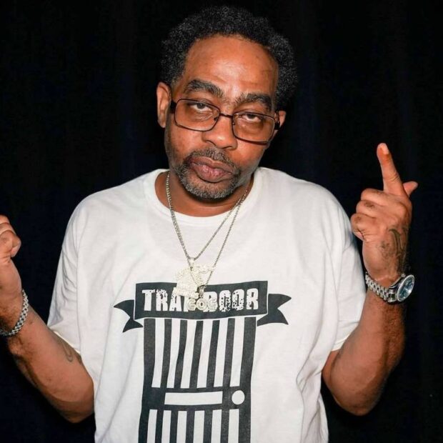 1762374075690bb1bb6e338 1762374075 3x2 xl (1)