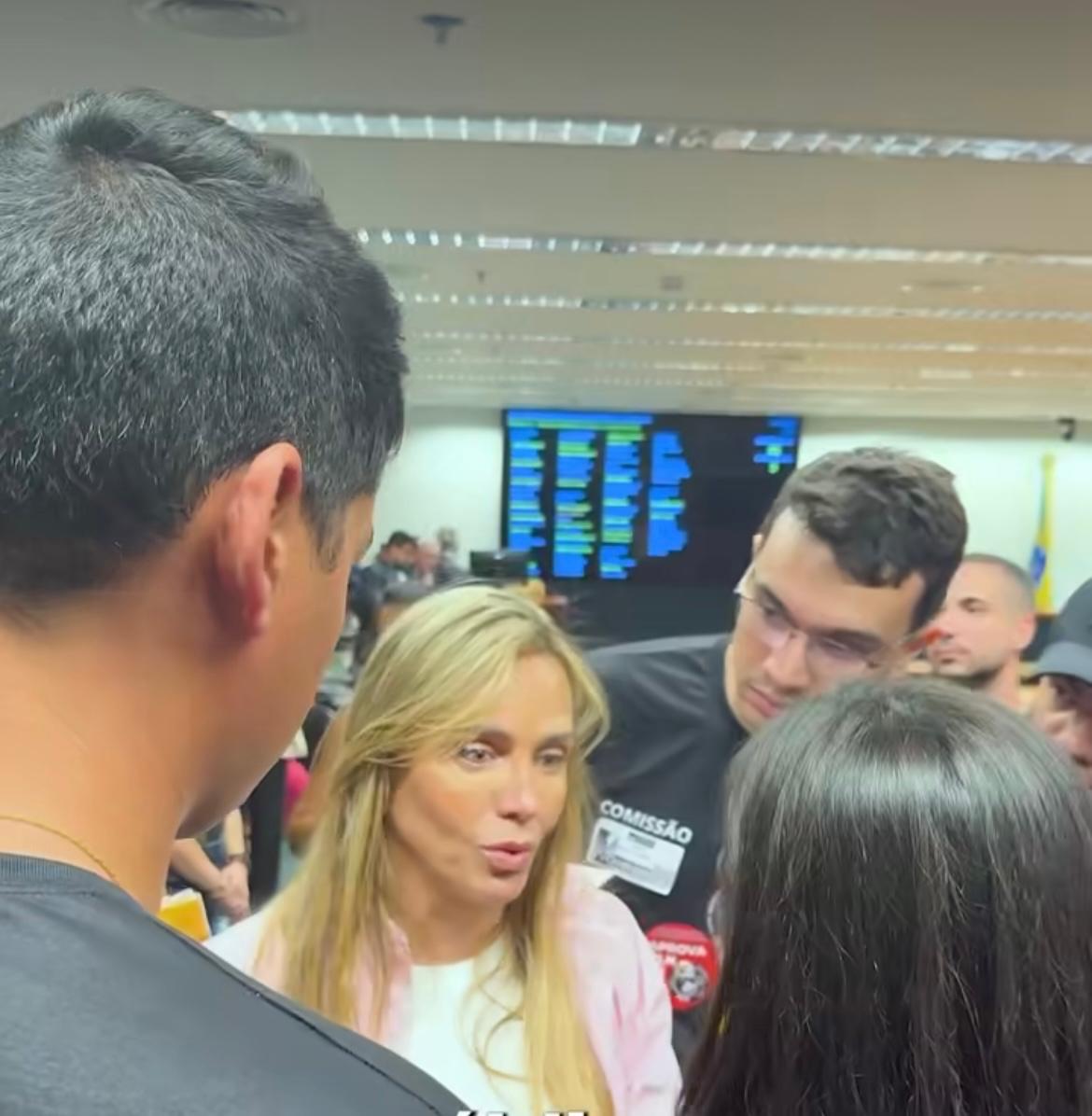 whatsapp image 2025 11 05 at 18.44.16