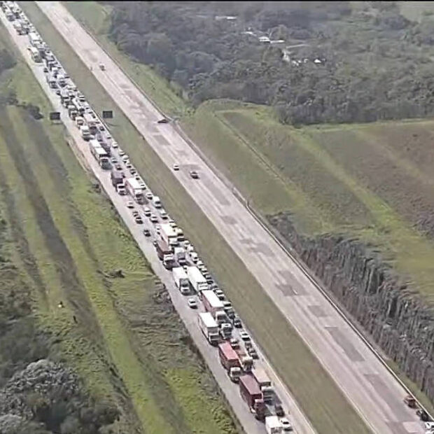 rodoanel é liberado após 5 horas, mas tem 14 km de congestionamento