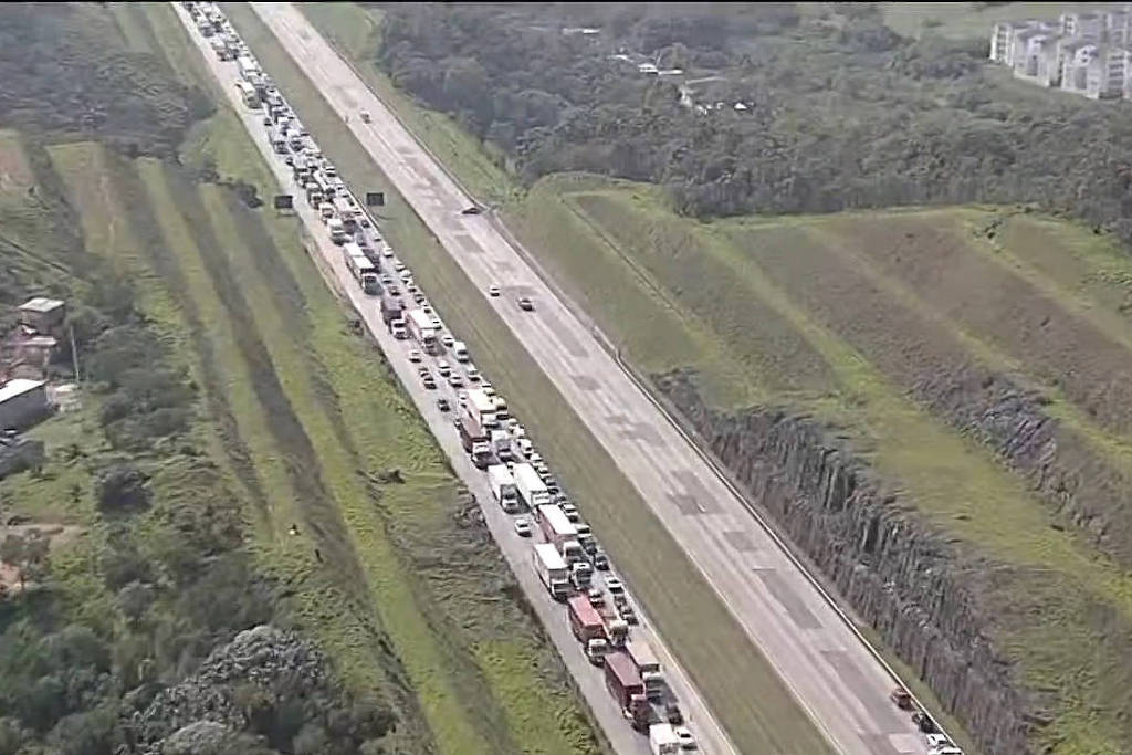 rodoanel é liberado após 5 horas, mas tem 14 km de congestionamento