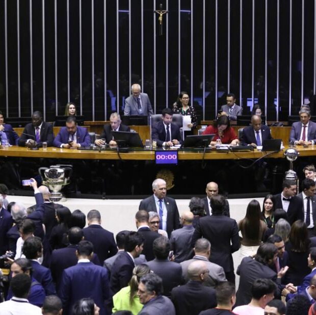 homenagem aos 130 anos do clube de regatas do flamengo.2