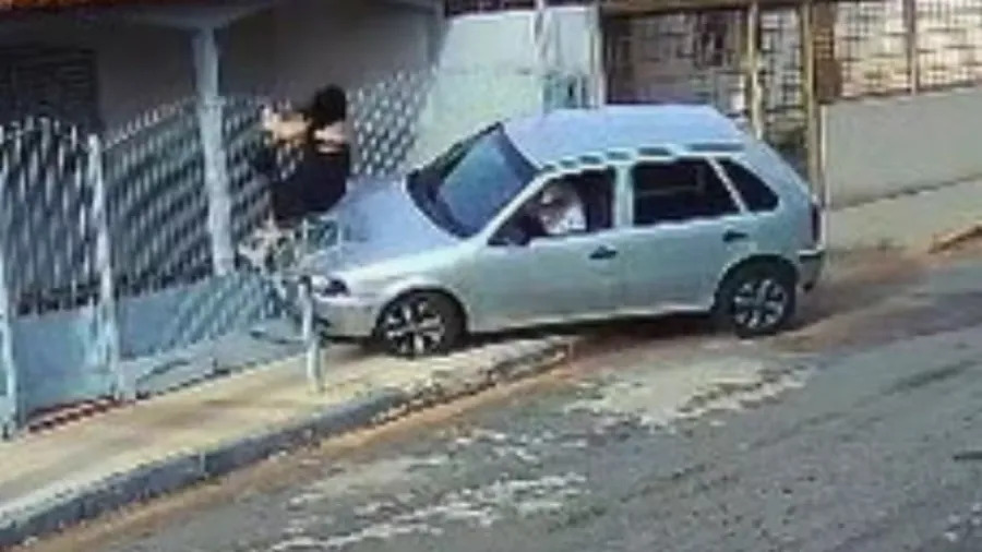 homem é preso após perseguir e tentar atropelar a ex esposa em go