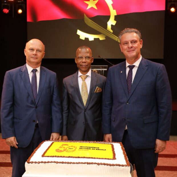 clelio crippa ministro carlos