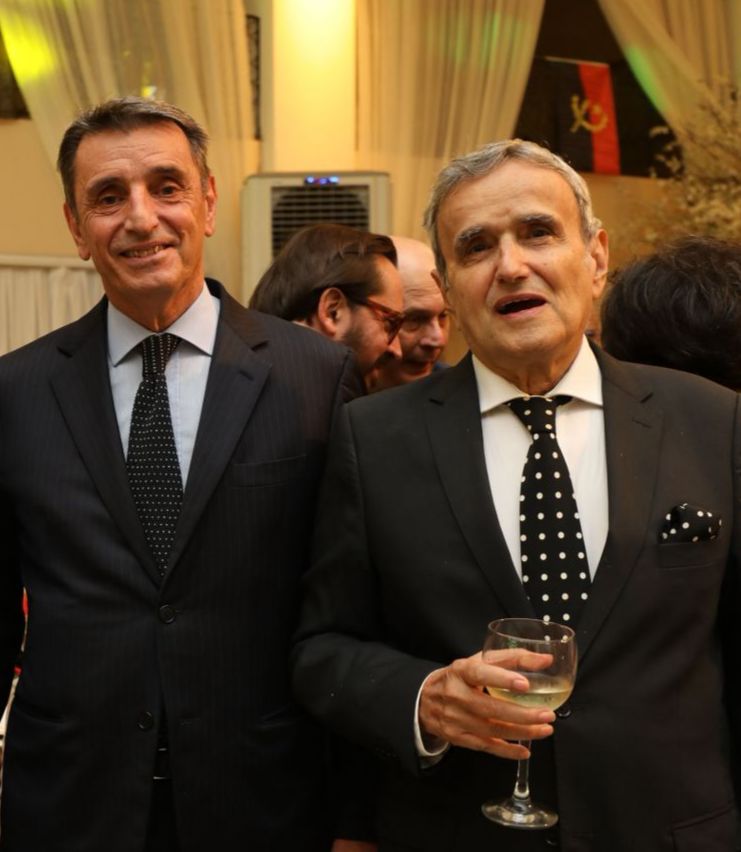 embaixador da itália alessandro cortese com o escritor raul de taunay