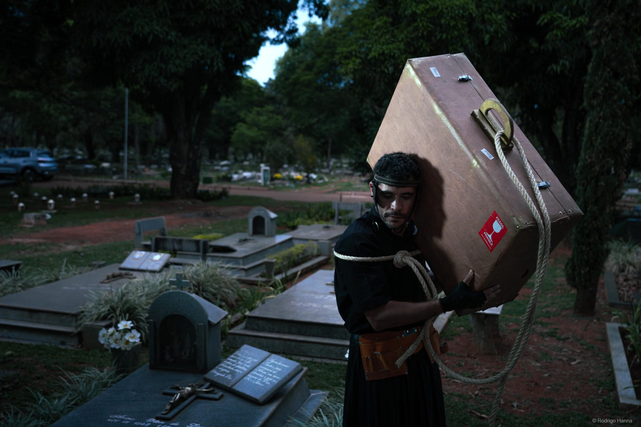 251030 peca fernando cemiterio 104