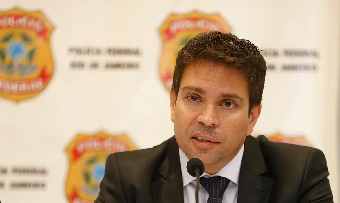 1097870 tmazs abr edit 14111706601