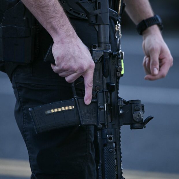 two national guard members shot blocks from white house