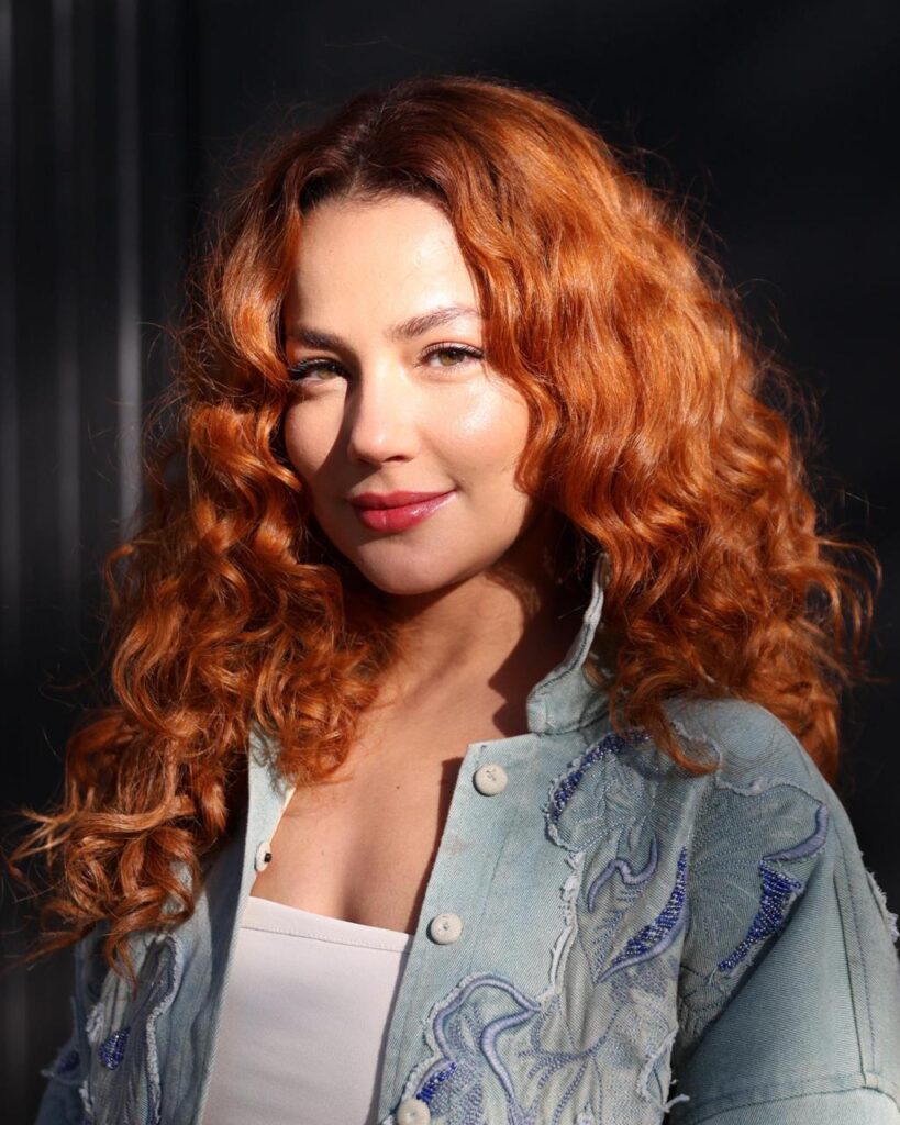 nanda marques ruiva  antes