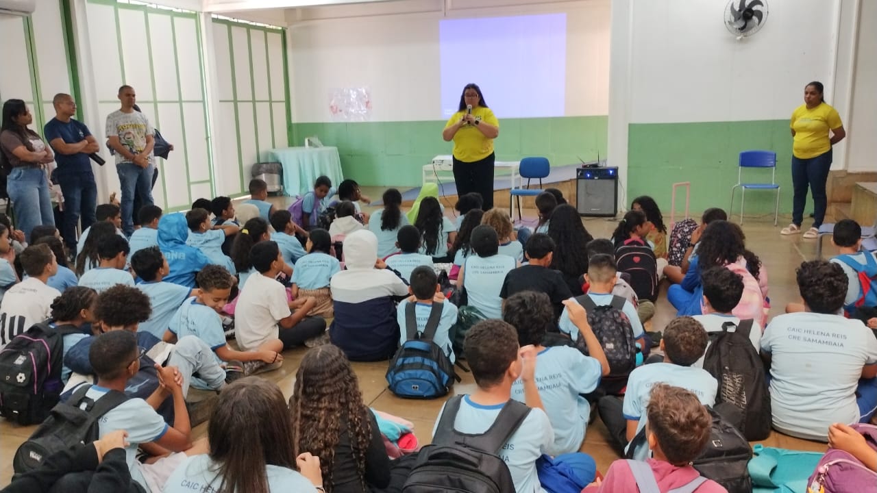 ações educativas