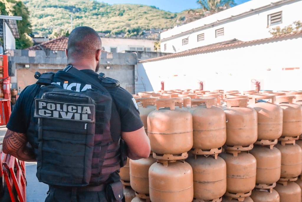 CV danifica rede de gás