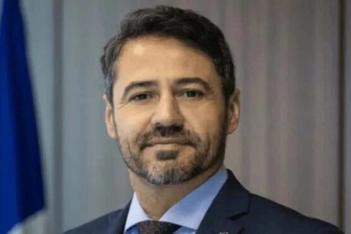 ex chefe da receita envolvido no caso de joias de bolsonaro é demitido pela cgu