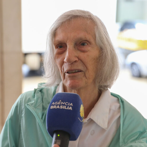 gertrud mathias moradora do blogo g da sqn 202 (2) 1