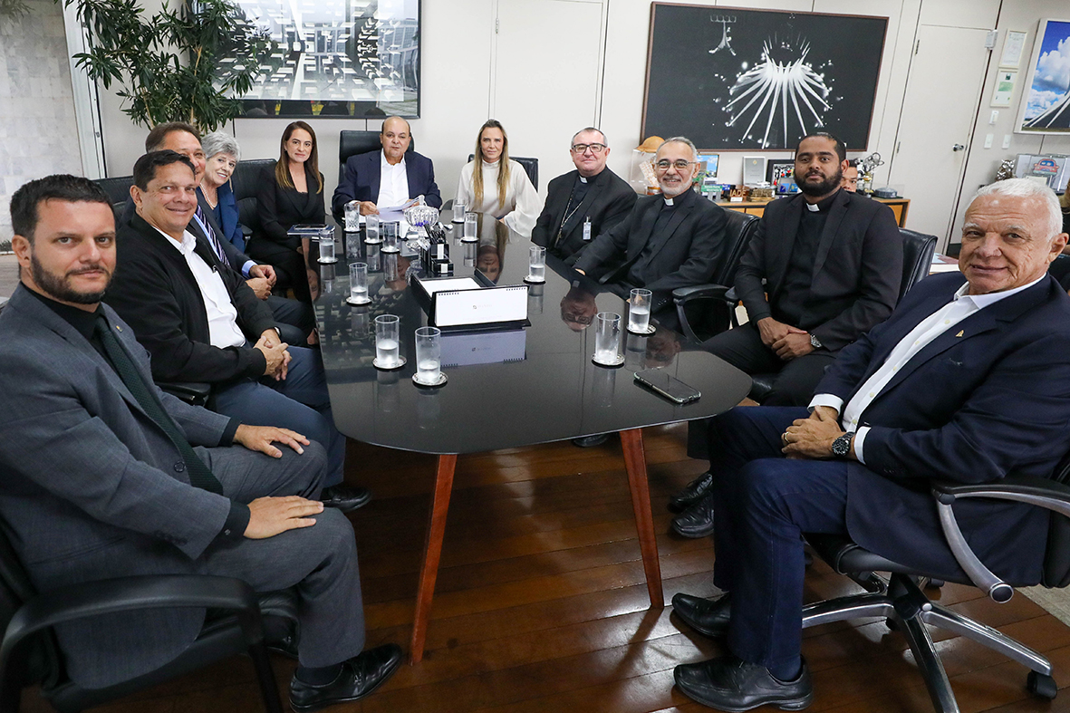dentro (129)