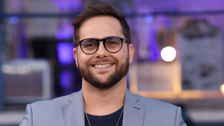 "Campeões do HVAC Centro-Oeste 2025 premia Eilar Construções, Joule Engenharia e Grupo RETEC por inovação em climatização. Reduza 70% consumo energético com VRV e automação em hospitais Goiânia Medical Center e obras Brasília DF. Sustentabilidade AVAC-R no Centro-Oeste."