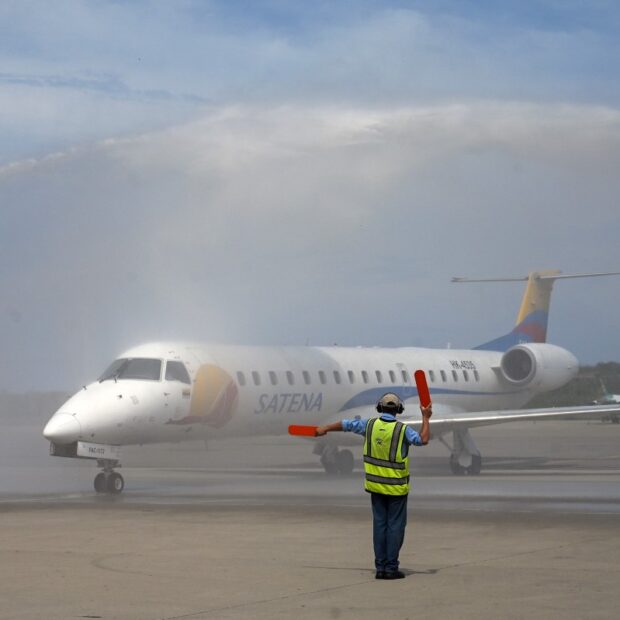 files venezuela colombia us diplomacy military airline