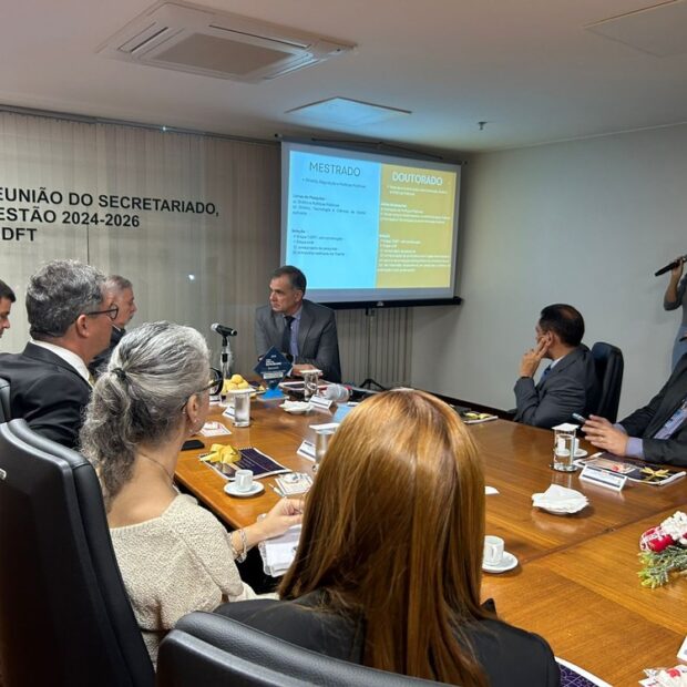 image 1000 d397ef9d1e3957844815104b01b38d13