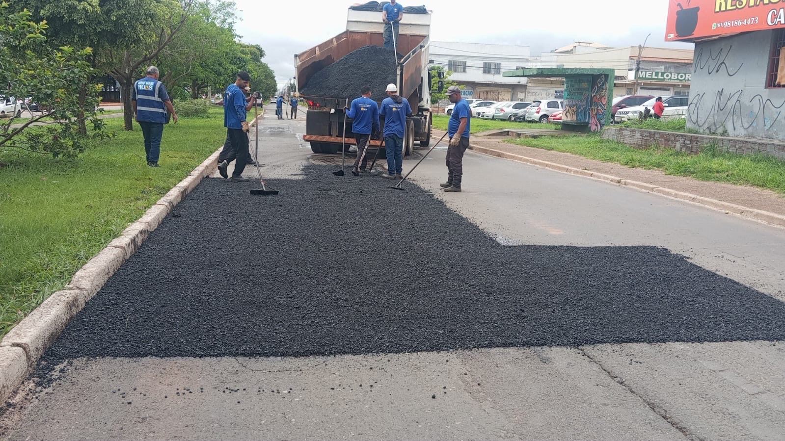 Ceilândia recupera vias com mais de 15 toneladas de asfalto