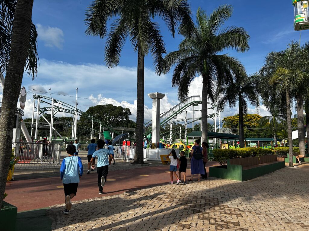 nicolândia terá entrada gratuita para promover natal solidário para crianças do df créditos daniel xavier jornal de brasília (3)