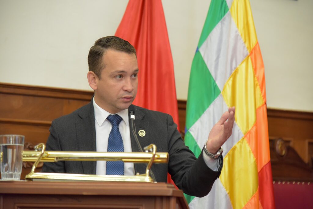 romer saucedo presidente del tsj en un acto publico. foto tsj 1024x683