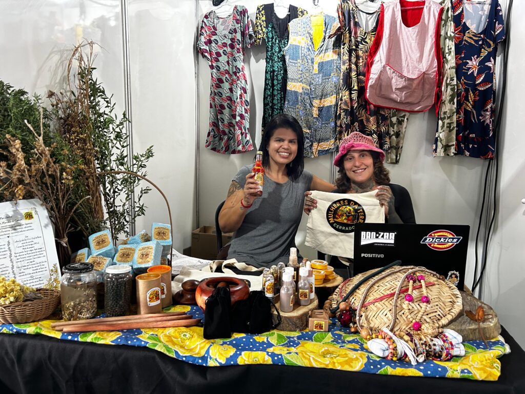 feira do trabalho e do campo tem foco no protagonismo feminino feirantes luiza oyapock e karla gontijo créditos daniel xavier (3)