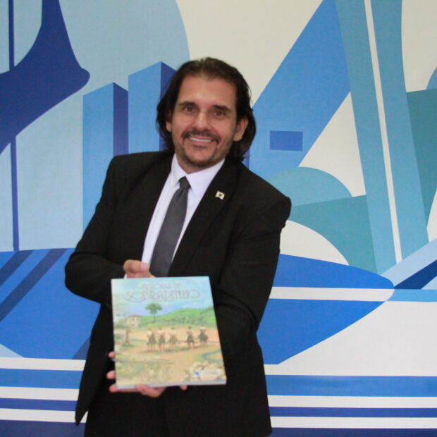 Superintendente do arquivo público do df, adalberto scigliano - Foto: ascom