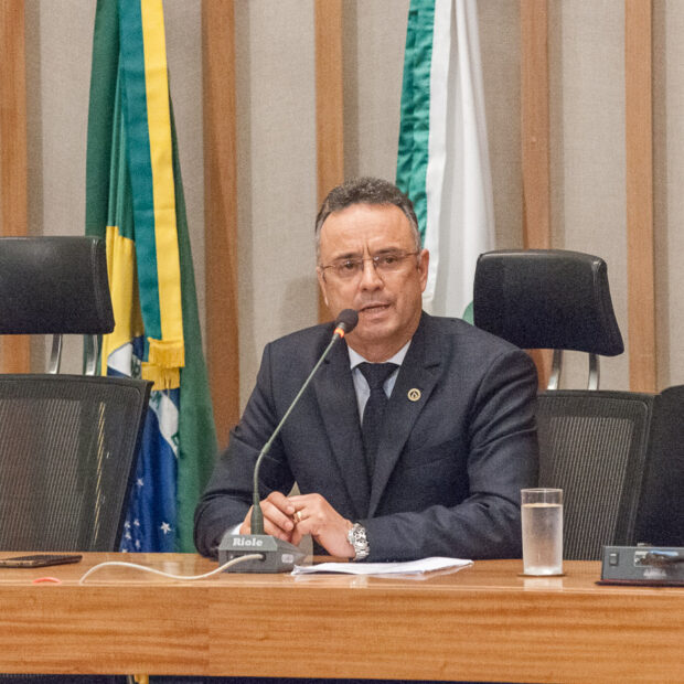 ..Bispo Renato Andrade/ CLDF