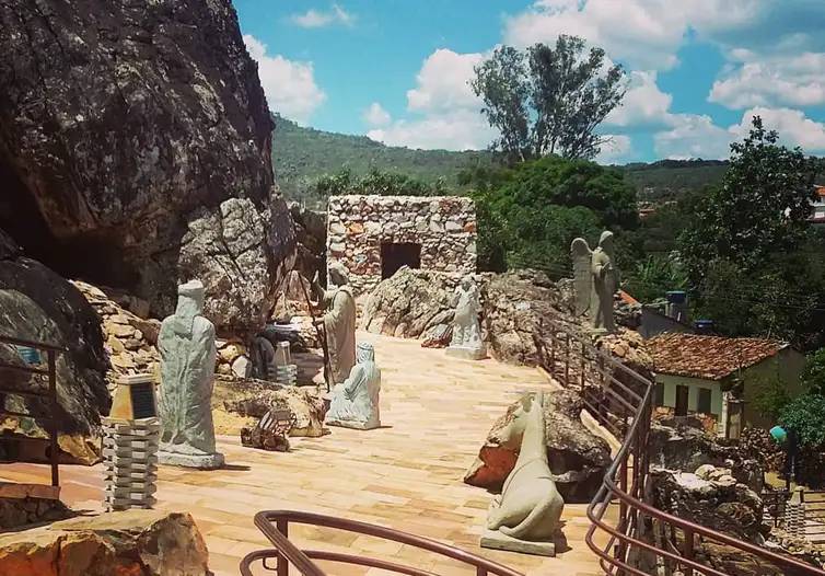 presepio mao de deus de grao mogol01