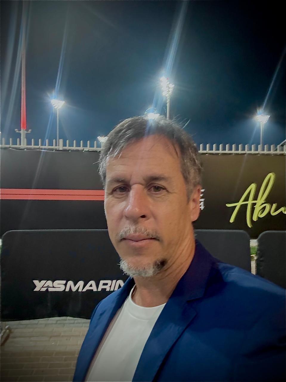 Psicólogo de Brasília, Pedro Lôbo atende pilotos de diversas categorias em programa de saúde mental para rendimento de alta performance