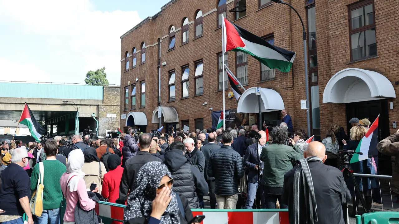 Foto: Adrian DENNIS/AFP