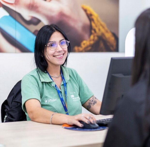 O serviço itinerante da Neoenergia oferece resolução para questões como parcelamento de débitos, solicitação de reparo por danos elétricos, troca de titularidade, ligação nova | Foto: Divulgação/Neoenergia