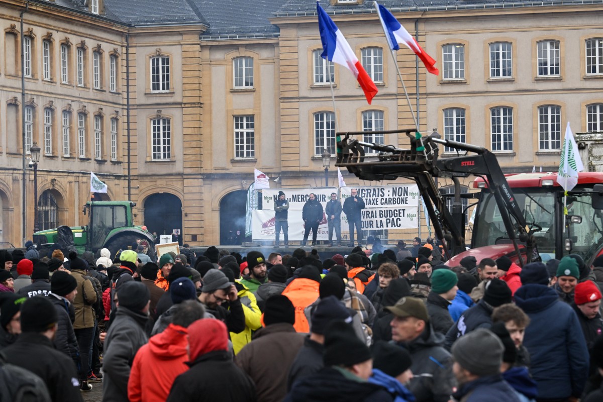 france agriculture politics protest