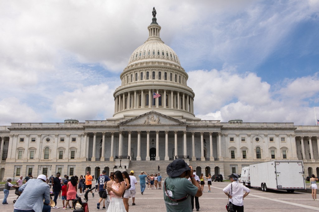 u.s. senate votes on amendments to inflation reduction act over the weekend