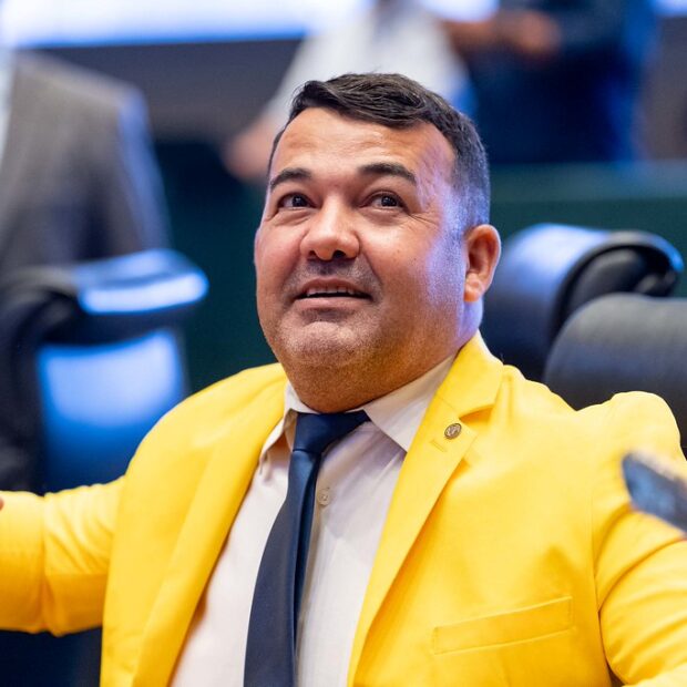 54975984166 432ae72098 b (1)