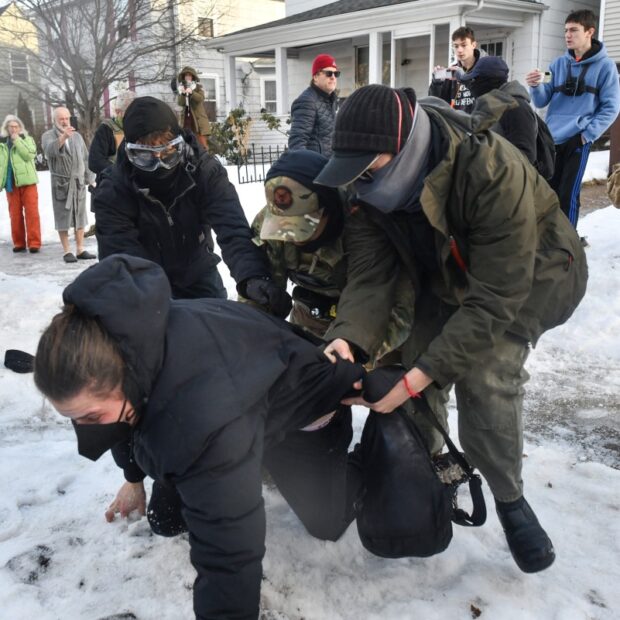 us immigration officer kills woman in minneapolis