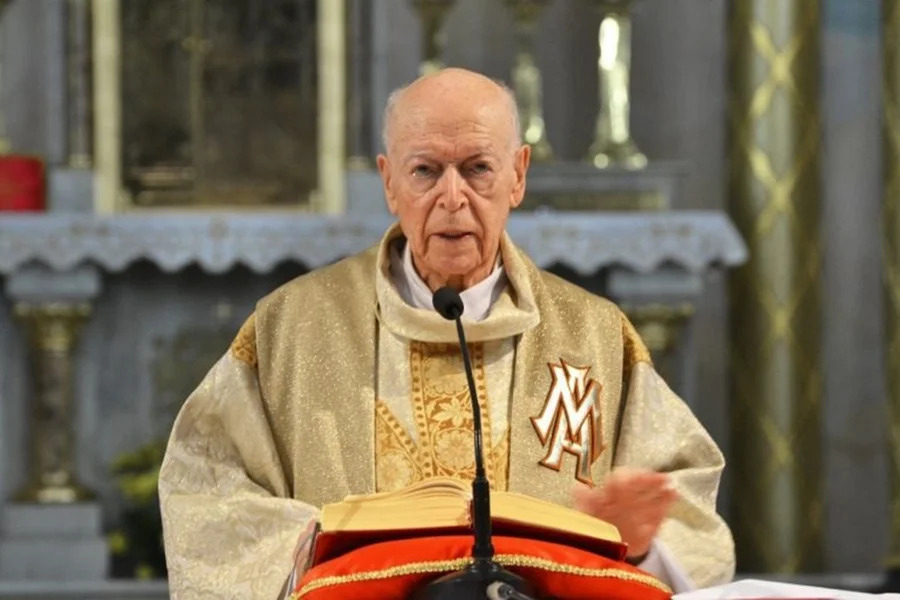padre de 103 anos morre durante reza da ave maria em igreja do rio de janeiro